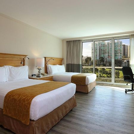 Marriott Tijuana Hotel Esterno foto